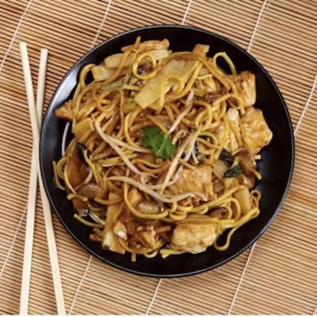 Chicken Lo Mein.